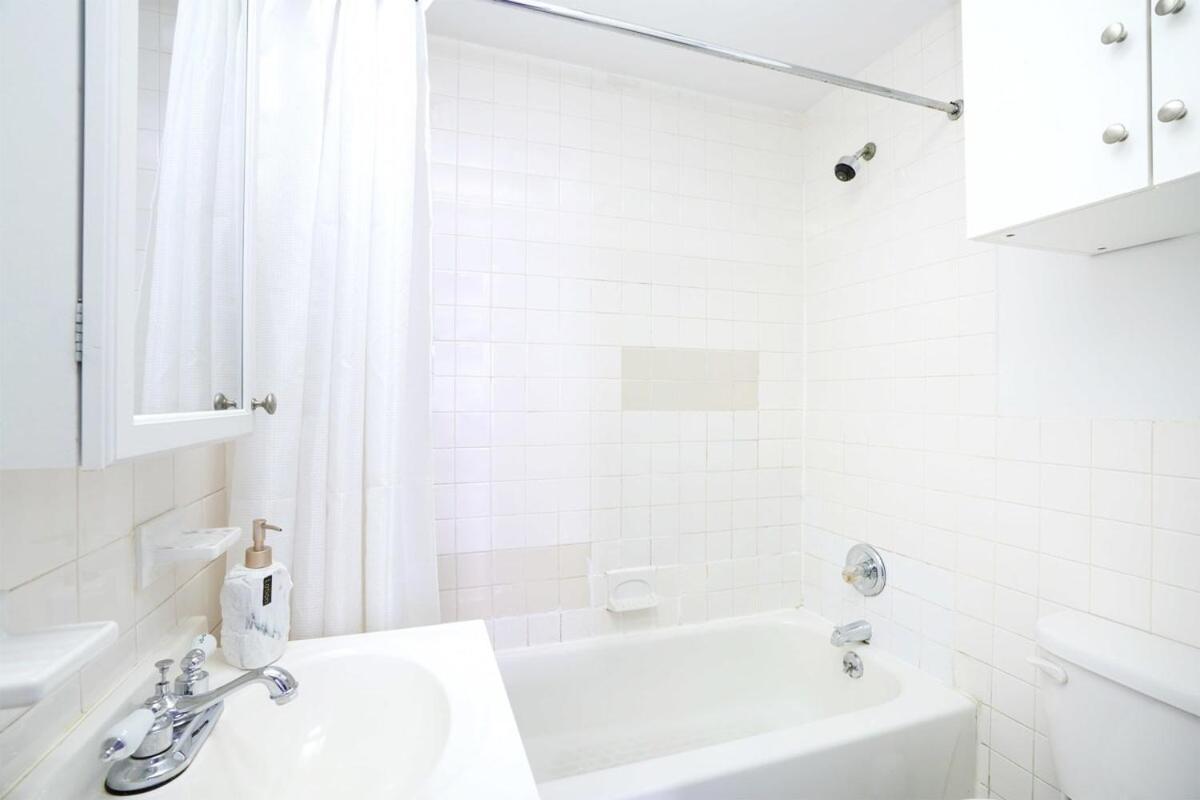 83-2Fe Ues Central Park Newly Furnished Studio Apartment New York City Exterior photo